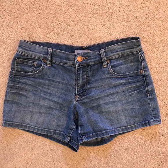 New York & Company Pants - New York Company Denim Shorts Womens Size 0